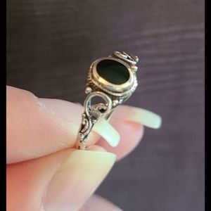 Onyx sterling silver ring
